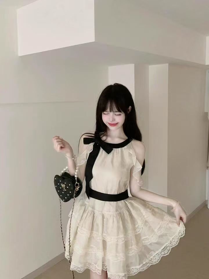 韩系氛围感穿搭法式露肩连衣裙女夏新款生日小礼服高级感蛋糕裙子