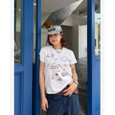 批发韩国chic纯棉美式复古正肩t恤夏季涂鸦印花短袖修身显瘦辣妹上衣