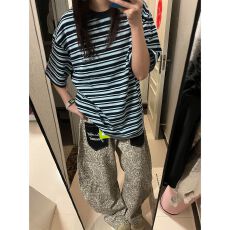 批发实价三本针+刺绣+内里铺布广州原版面料短袖<b class='q'>T</b><b class='q'>恤</b>女