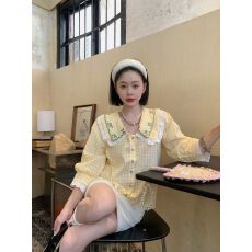 批发<b class='q'>甜美</b>夏季七分袖双层娃娃领格纹衬衣女2026韩系小众设计感别致上衣