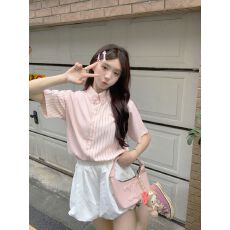 批发粉色条纹拼接衬衫女2026夏季薄款别致设计感短袖少女彩色纽扣上衣