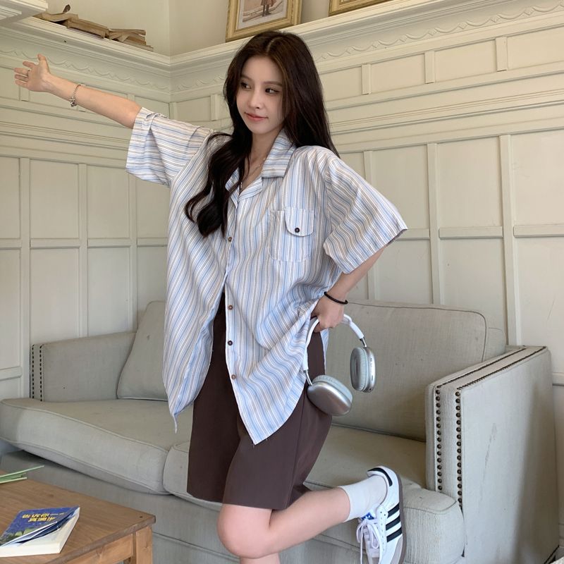 일본식 작은 청신 블루 스트라이프 셔츠 여름 여성 쿠바 칼라 반팔 셔츠 캐주얼 루즈핏 레트로 반소매 맨위