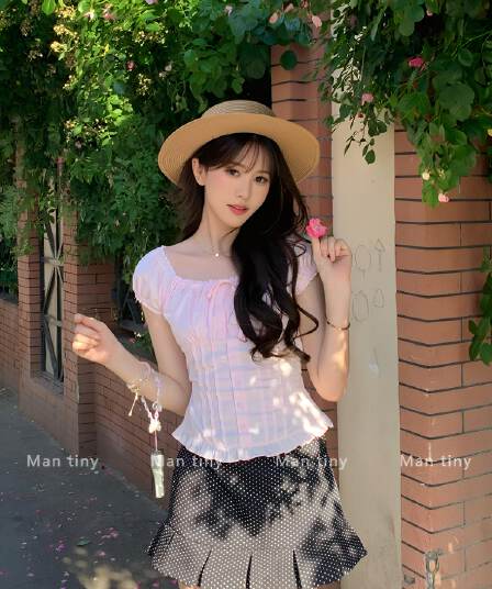 주간 실크 원단 참나무 늑골 조정 홀로우 아웃 광장 칼라 오프숄더 거품 소매 여성 소녀 센스 나비 매듭 레이스 셔츠