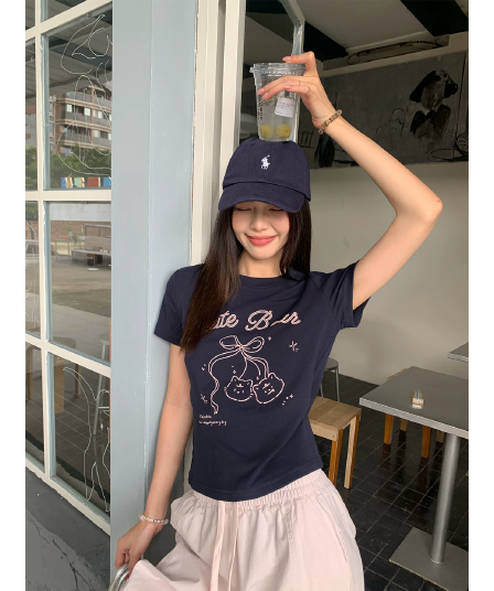 송 긍정적 인 En 블루 색상 긍정적 인 어깨 반팔 티셔츠 여성 여름 아메리칸 몸매 가꾸기 나비 매듭 프린트 슬림해 보이는 쇼트 스타일 맨위