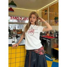 批发2026韩国外贸<b class='q'>新款</b>夏装韩系短袖T恤女韩版正肩印花