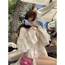 原版面料韩系白色波点防晒衬衫女夏季开叉衬衣松弛慵懒外套上衣
