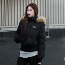 批发SRIKERLAB冬季<b class='q'>短款</b><b class='q'>皮草</b>连帽羽绒服收腰显瘦高级感大毛领棉衣女