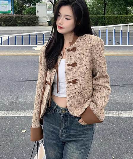 새로운 중식 단추 작은 샤넬 스타일 고급 센스 고유 한 패치워크 레트로 품격 명문 여성 올해 인기 아름다운 여성 코트