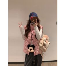 批发草莓跳复古纯棉格子马甲<b class='q'>背心</b>女冬季宽松百搭保暖加厚棉服外套