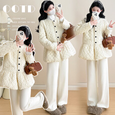 批发<b class='q'>实拍</b>现~<b class='q'>孕妇</b><b class='q'>秋冬装</b>减龄波点棉服女冬季设计感棉服短外套