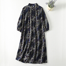 批发实拍2026春季新款民族风复古印花宽松V领显瘦七分袖棉麻连衣裙 女