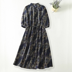 批发实拍2026春季新款民族风复古印花宽松V领显瘦七分袖棉麻连衣裙 女