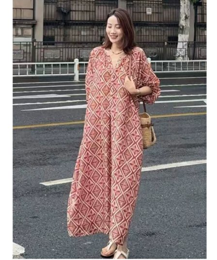 2026 여름 새로운 고급 센스 루즈핏 품격 프린트 V넥 슬림해 보이는 순면 드레스 휴가 바람 롱 스커트 여성