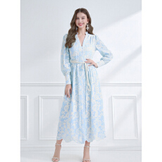 批发NATALIYA 2026早春度假风V领<b class='q'>绣花</b>重工蕾丝灯笼袖系带收腰<b class='q'>连衣裙</b>