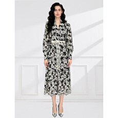 批发NATALIYA 2026早春度假风V领<b class='q'>绣花</b>重工蕾丝灯笼袖系带收腰<b class='q'>连衣裙</b>