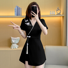 批发实拍夏季新款新中式绣花<b class='q'>改良</b><b class='q'>旗袍</b>收腰显瘦性感时尚套装两件套