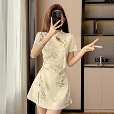 批发实拍印花弹力改良旗袍新款温柔年轻款<b class='q'>气质</b>高端少女小个子套装