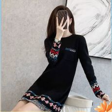 批发<b class='q'>春</b>秋款针织打底连衣裙女2022年新款秋冬季法式气质秋装毛衣裙子