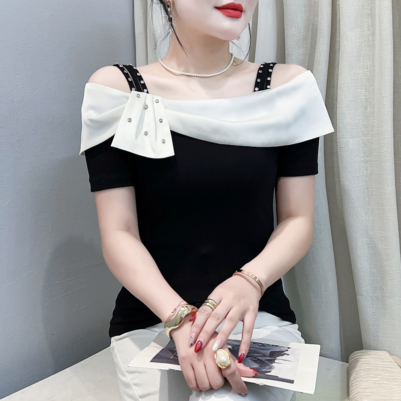 여름 새로운 프랑스식 패션 패치워크 오프숄더 작은 대중 디자인 연령 감소 슬림해 보이는 다용도 반팔 티셔츠 맨위 여성