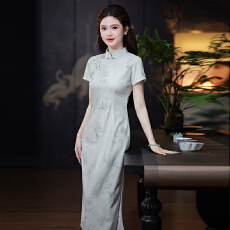 批发实拍2026<b class='q'>夏</b>新款绝美新中式旗袍改良年轻款少女高级感日常可穿素雅