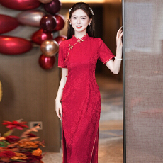 批发实拍26新款新中式<b class='q'>敬酒</b>服订婚<b class='q'>礼服</b>结婚送考旗开得胜改良显瘦连衣裙