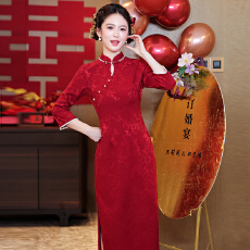 批发实拍2026新款旗袍<b class='q'>敬酒</b><b class='q'>服</b>长袖高贵气质结婚回门新娘便装订<b class='q'>婚礼</b><b class='q'>服</b>裙