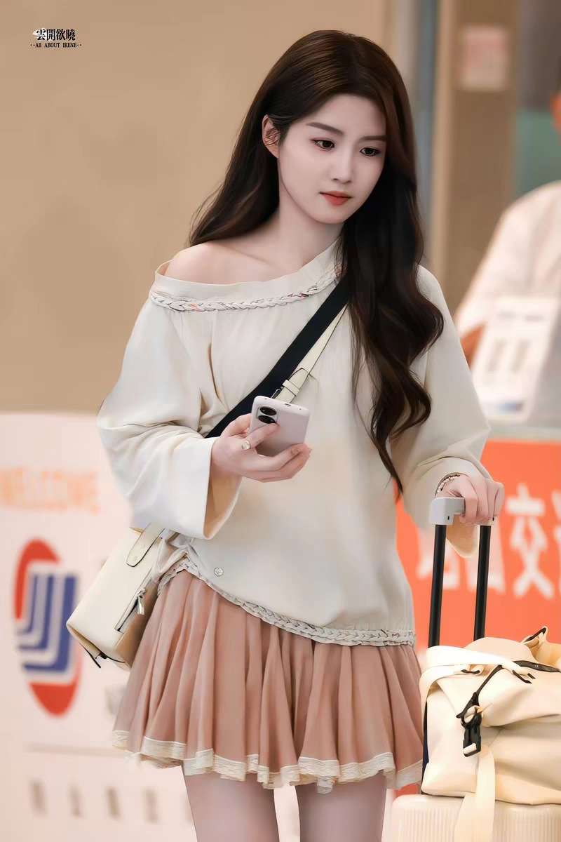 라이 경기 서울 주간 실크 아세트산 허리밴드 불규칙 레이스 레이스 반신 스커트 우산 치마 여성