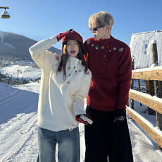 实拍情侣装半高领印花毛衣过年氛围毛衣