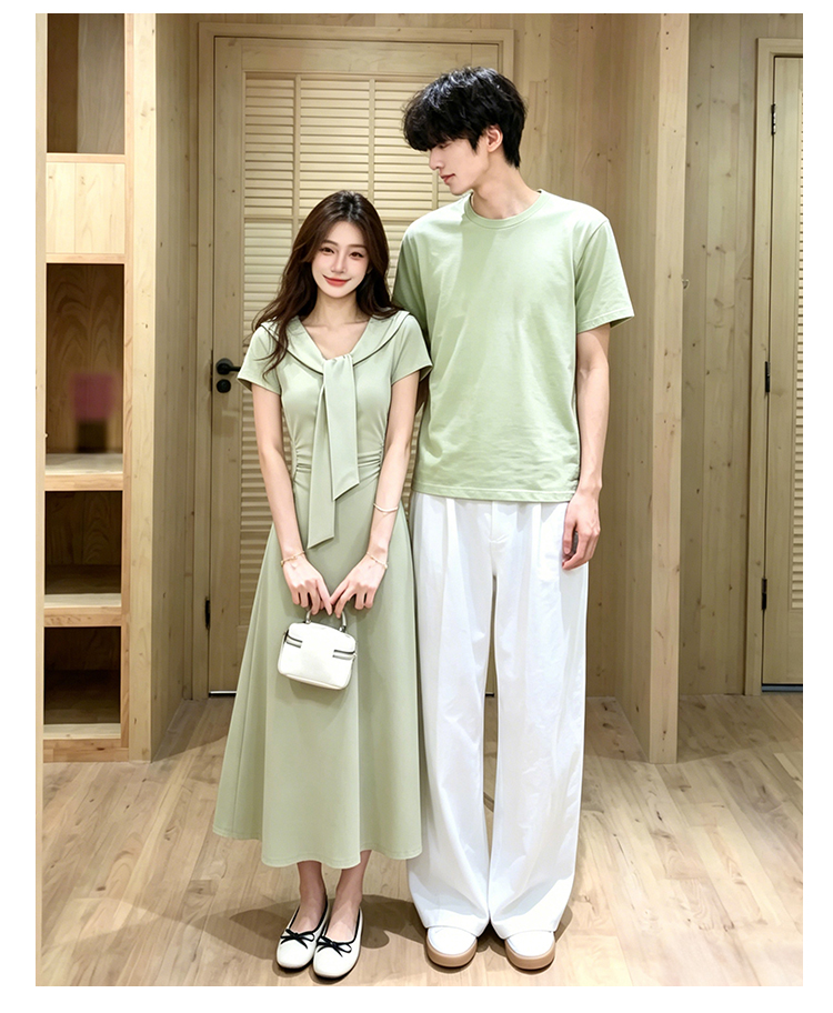 실사 커플룩 프랑스식 스카프 칼라 반팔 여성 드레스 허리 수축 슬림해 보이는 품격 롱 스커트 남자 티셔츠 335#