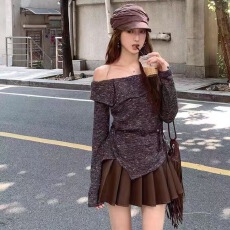 批发一字领针织衫上衣女2025秋季新款气质长袖咖色<b class='q'>不规则</b>t恤上衣