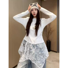 批发时尚洋气拼接不规则蕾丝打底衫秋季新款法式设计感长袖T恤上衣女