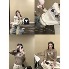 批发蝶宝嘻 复古菱格 圆领羊毛两色<b class='q'>打底衫</b>女秋冬内搭上衣毛衣针织衫