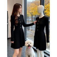 批发轻熟优雅风针织连衣裙女2025<b class='q'>秋</b>冬季长袖气质收腰显瘦A字毛衣裙子