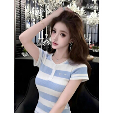 批发LYM STudio 条纹短袖T恤女<b class='q'>夏</b>季设计感纽扣上衣不撞款独特穿搭