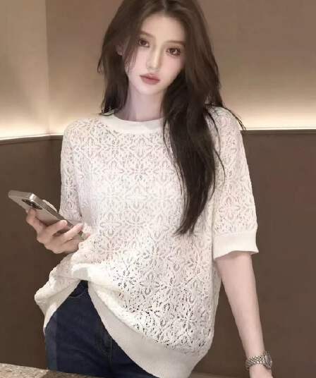 2026 여름 새로운 빛 럭셔리 바람 홀로우 아웃 니트 스웨터 여성 반팔 화이트 루즈핏 슬림해 보이는 빅 사이즈 다용도 맨위