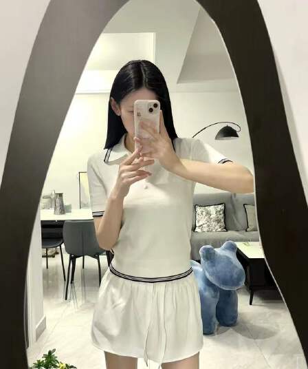 장 원 영어 같은 단락 2025 새로운 폴로 칼라 polo 여성용 짧은 소매 여름 착용 가져 가라. 학원 스타일 반소매 고유 한 작은 맨위