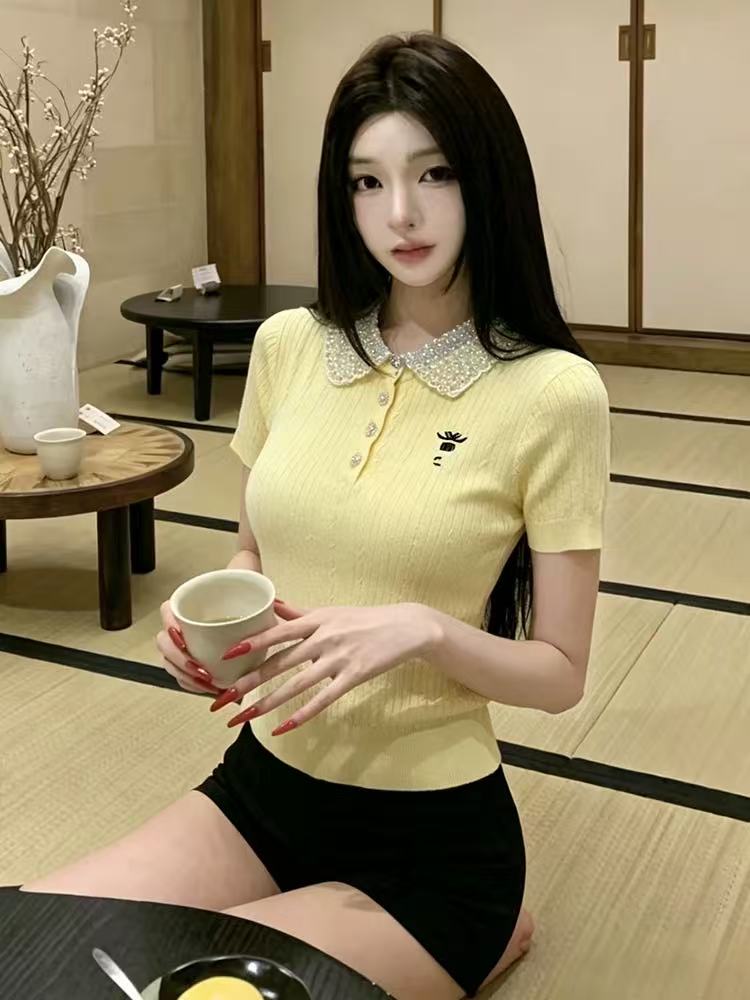 retroi studio 진주 폴로 칼라 구덩이 기사 니트 POLO 셔츠 여성 절묘한 자수 몸매 가꾸기 순수한 욕망 바람 맨위