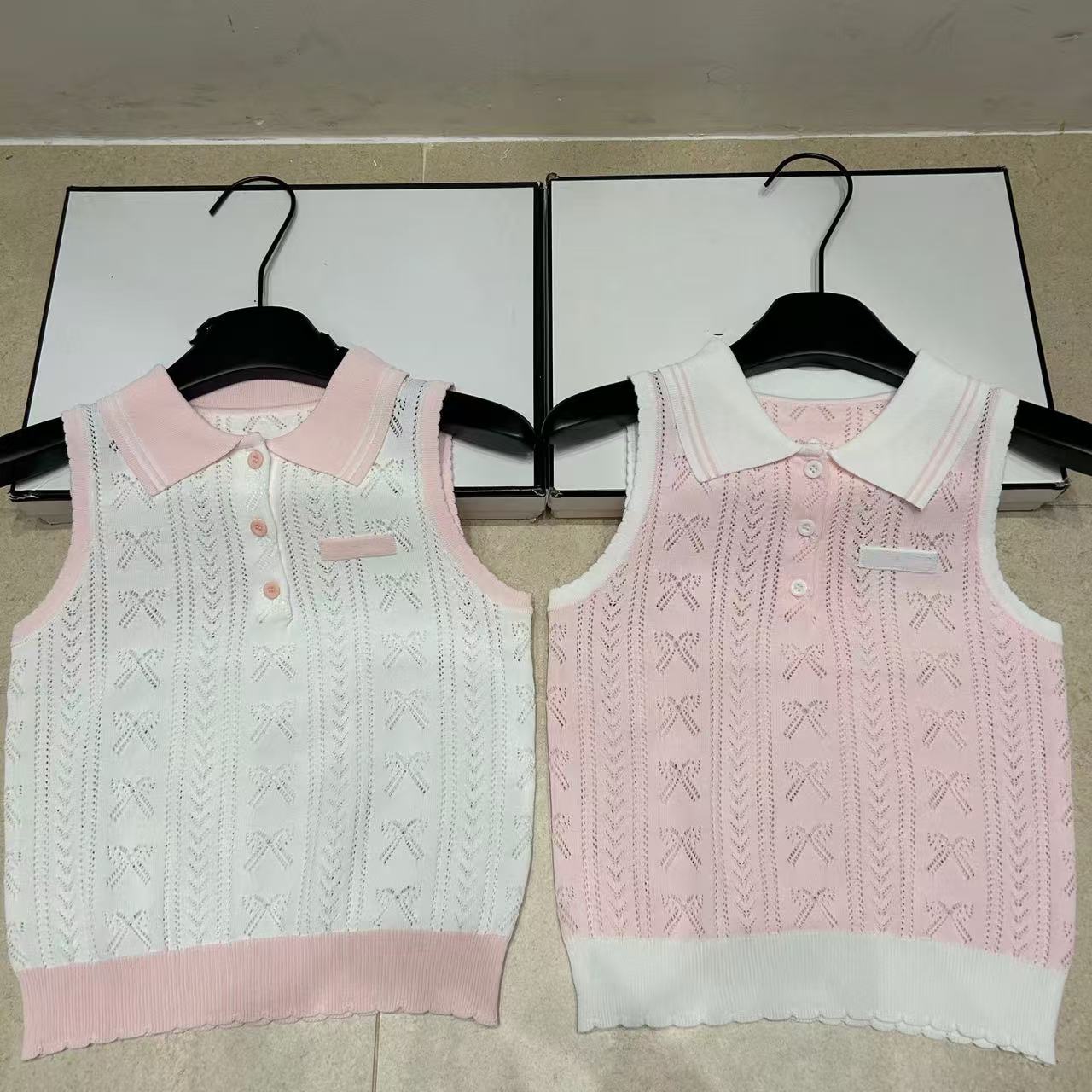 trendy bazaar 여름 새로운 한국 스타일 패치워크 색상 POLO 칼라 민소매 니트 조끼 여성 연령 감소 홀로우 아웃 어깨