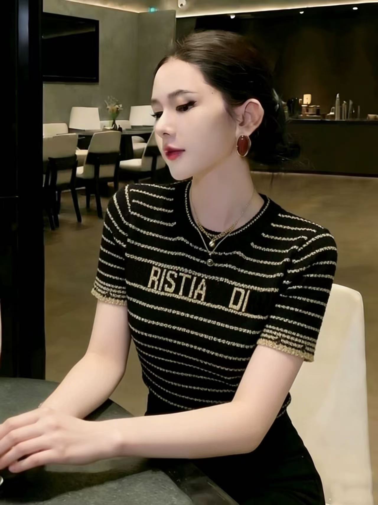 BY27073# 条纹针织衫女短袖修身显瘦百搭字母印花套头上衣韩版潮流夏季新款 服裝批發女裝批發服飾貨源