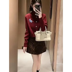 批发奢华简约洋气个性韩版<b class='q'>日系</b>欧美红色通勤休闲约会聚会日常厚实开衫