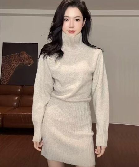 한국 스타일 터틀넥 긴팔 니트 여성 드레스 가을 겨울 허리 수축 슬림해 보이는 다용도 고급 센스 만나는 타이트 스커트 짧은 치마