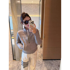 批发2026秋冬新款小狗刺绣立领针织<b class='q'>开衫</b><b class='q'>女</b>休闲气质拉链毛衣外套ins潮