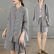 批发女夏季2026年新款日常百搭宽松外穿日系休闲条纹衬衫短裤套装