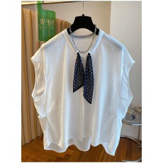 批发巨好看的年轻款上衣女夏2026新款宽松薄款搭配丝巾的上衣