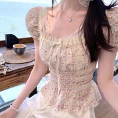 批发白水女白玫奶芙泡泡袖上衣女纯欲风氛围感修身显瘦外穿短袖上衣