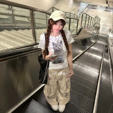 批发美式正肩波点小猫印花短袖t恤女夏季2026新款修身显瘦设计感上衣