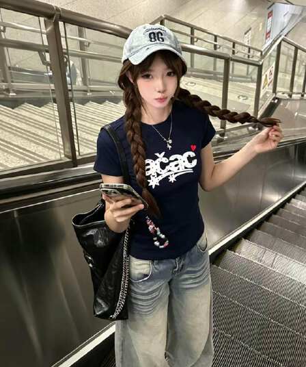 아메리칸 긍정적 인 어깨 별 자수 알파벳 반팔 티셔츠 여성 여름 몸매 가꾸기 슬림해 보이는 디자인 센스 핫걸 바람 순면 맨위