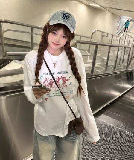 경관 그림 21 순면 이후 패키지 칼라 프린트 긴팔 티셔츠 여성 루즈핏 라운드 넥 맨위