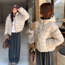 批发小个子轻薄排骨羽绒服女连帽<b class='q'>短</b>款韩版保暖棉服外套宽松棉服