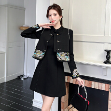 批发2026春季新款刺绣新中式国风复古<b class='q'>连衣裙</b>+新中式国风重工刺绣马甲